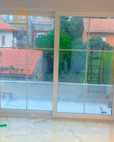 شقة فخمة للبيع بعين طاية