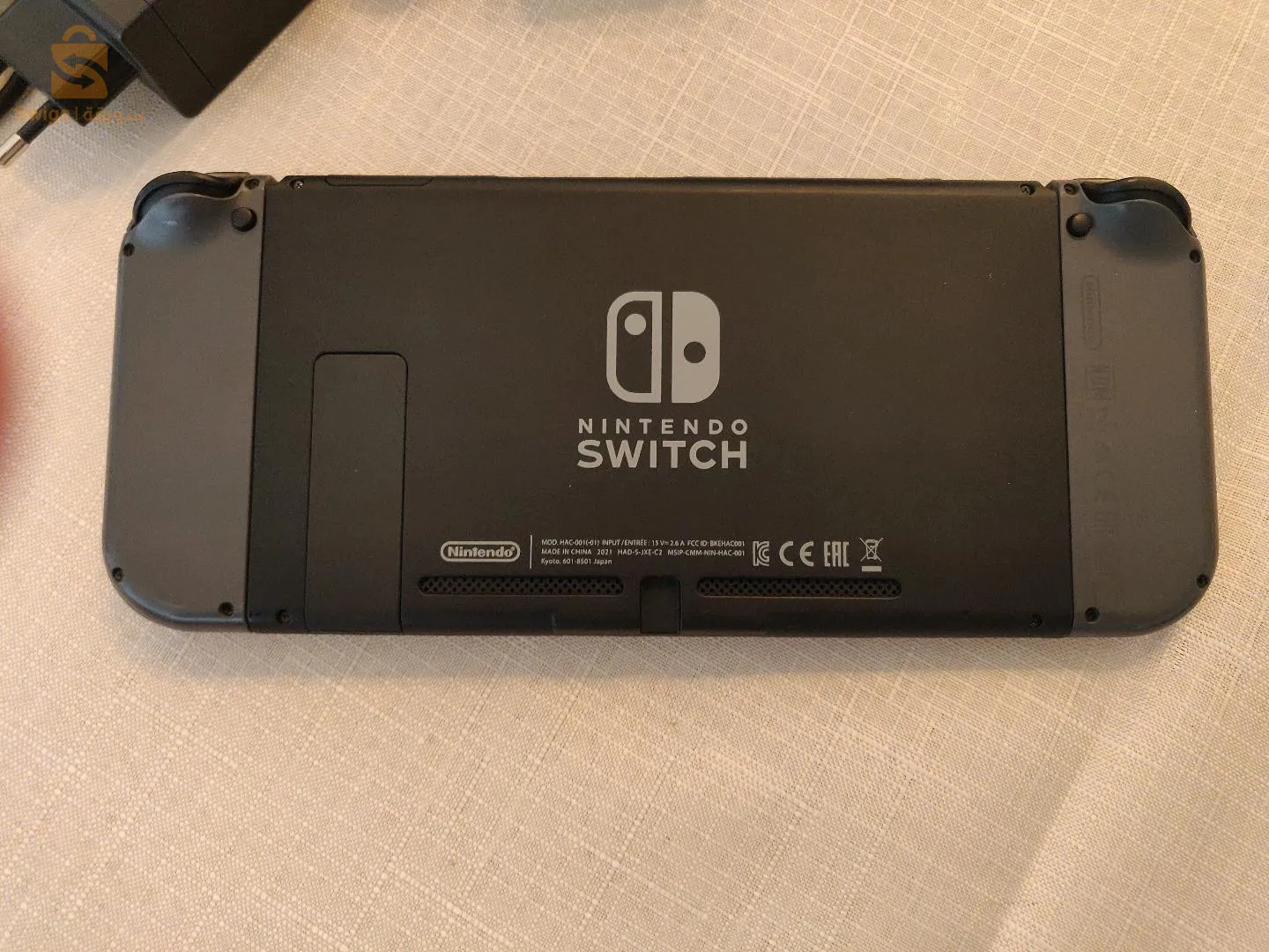 Nintendo switch Flash V2 128gb avec tout accessoires