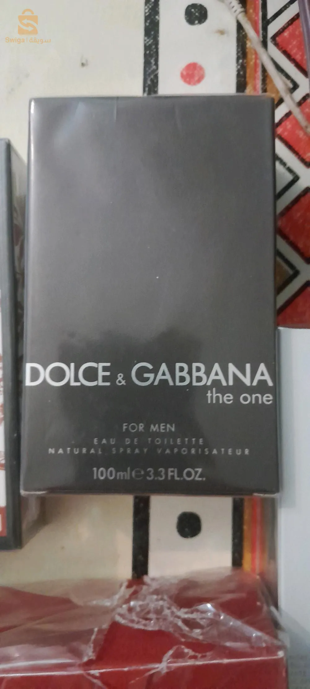 عطور نسائية و رجالية