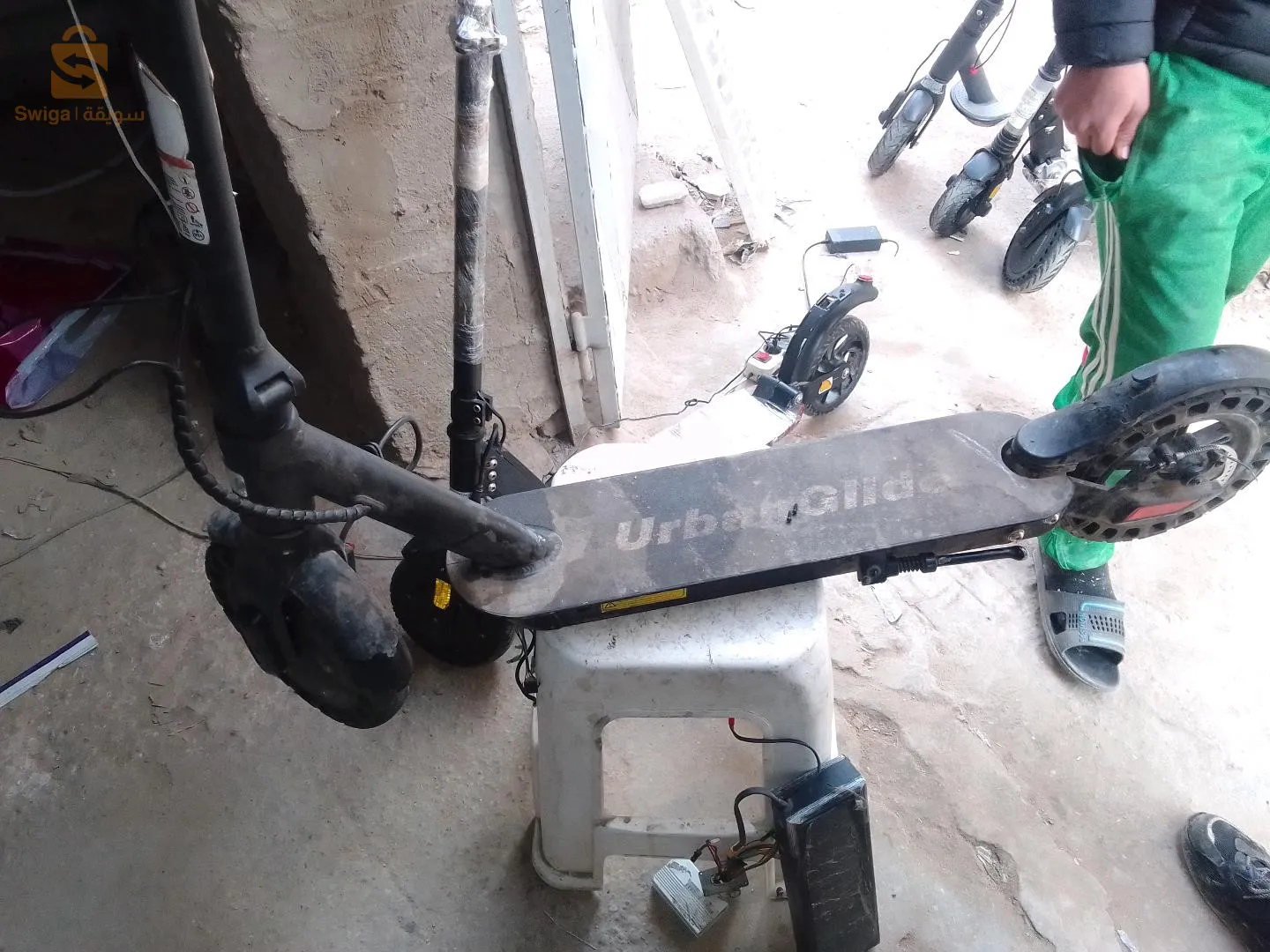 سيف بو لتصليح التروتينات والدرجات الكهربائية