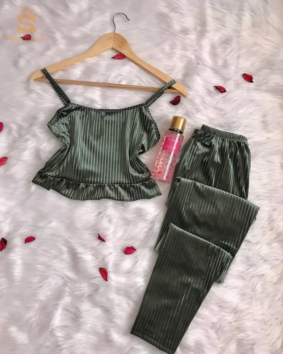 طقم بيجامة قياسي مكون من قطعتين
Ensembles de pyjamas 2 piéces Strandard