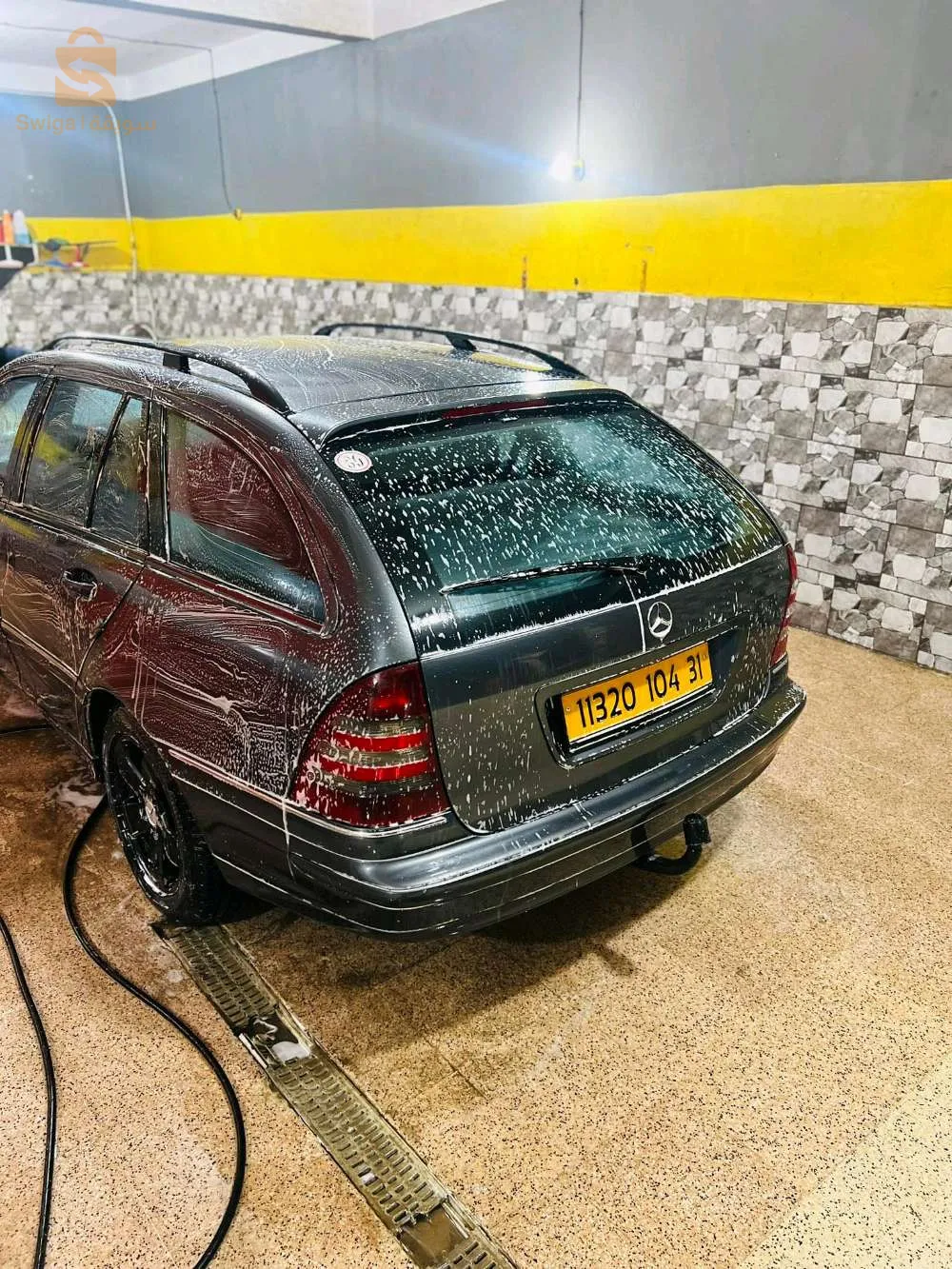 Mercedes c270 break fih demi moutuer mahtot jdid