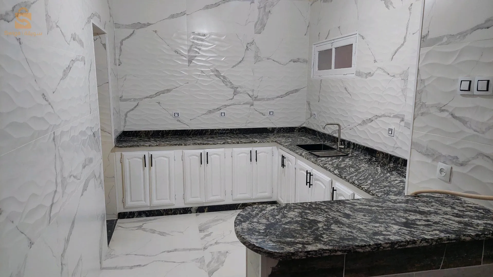 فاتح لتركيب السيراميك  ورخام  تصميم المسابح والحمامات والمطابخ