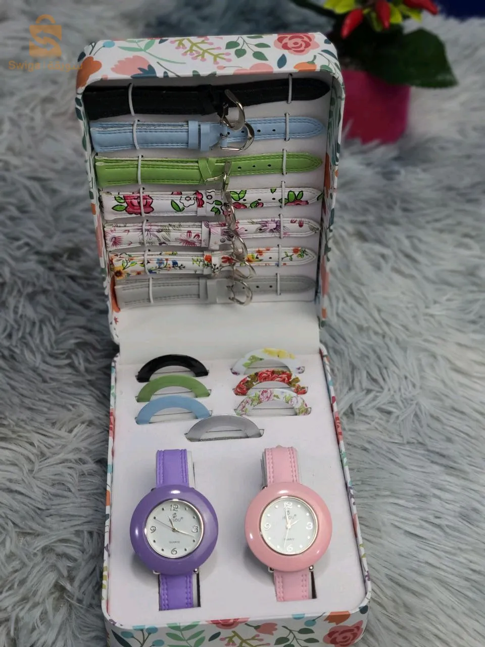 Coffret montre pour fille avec bracelets et Anneaux interchangeables-علبة ساعة مع أساور وخواتم قابلة للتبديل$👍