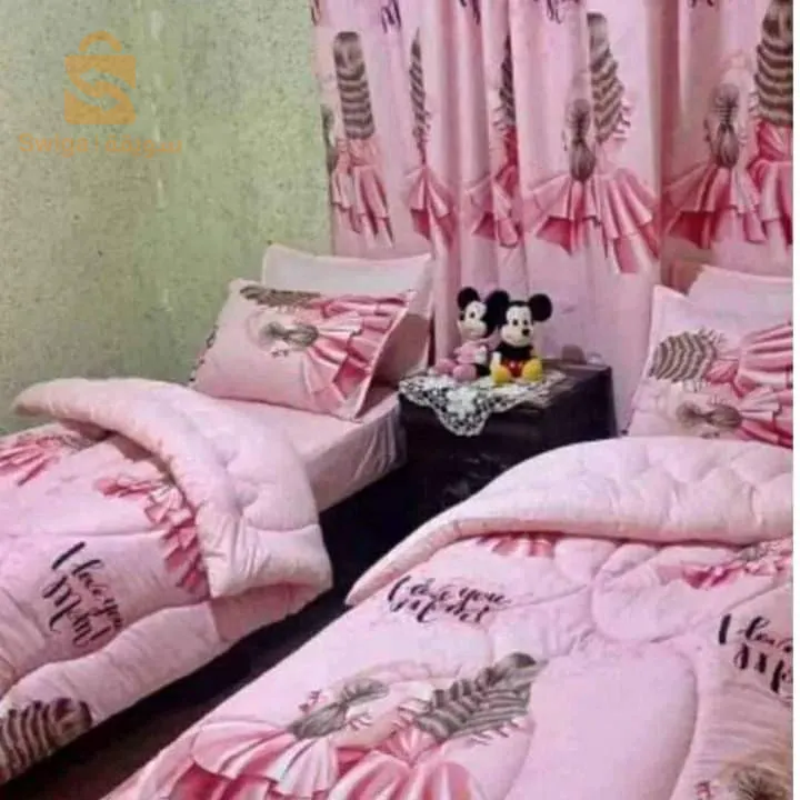 طاقم كوات مختلفة