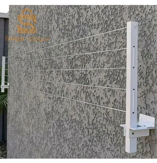 Seche linge mural retratil robuste et metallique pour gagner de la place