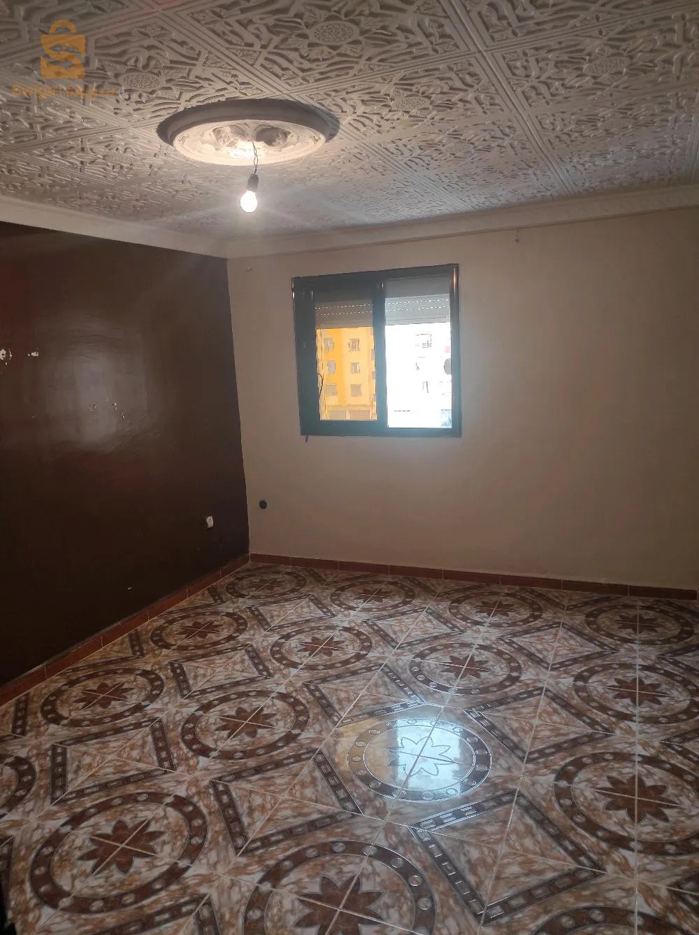 سكت F4 في برمادية lsp 1026 قريبة بالي دو سبور