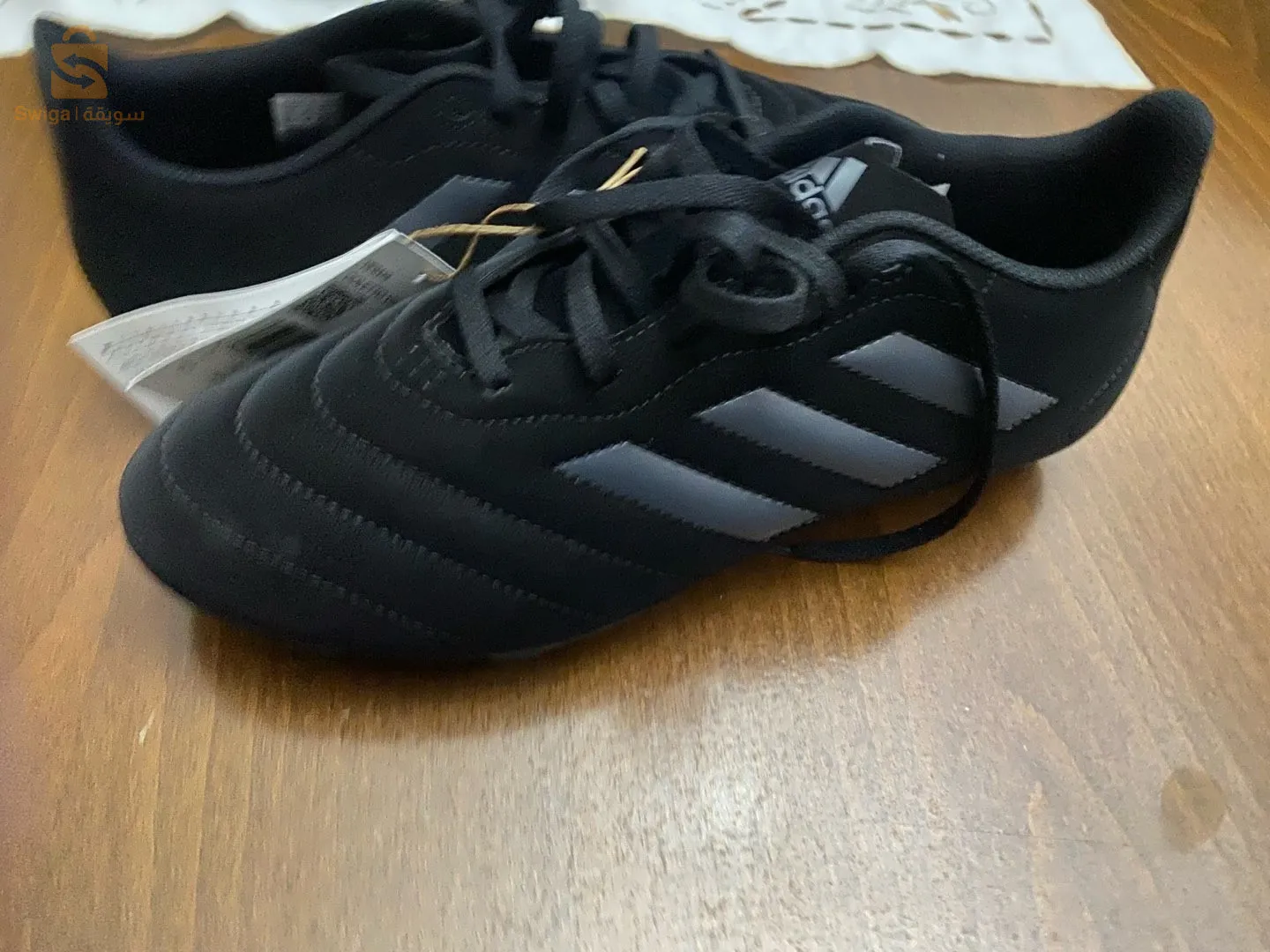 حذاء كرة القدم ADIDAS