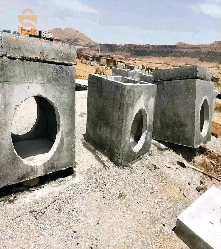 علب الخرسانة والقوالب الاسمنتية