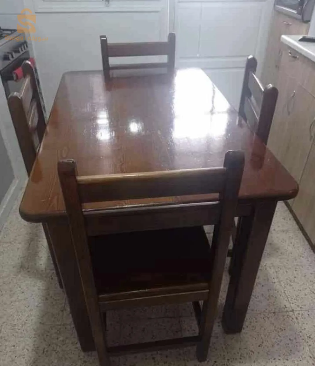 طاولات مطبخ