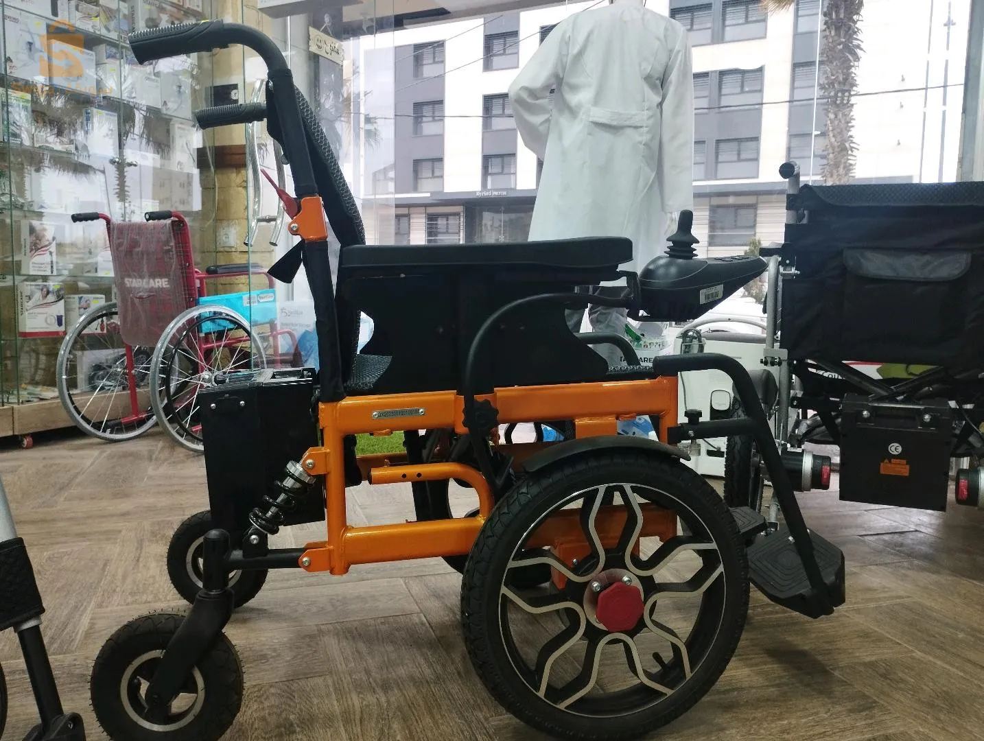 كراسي كهربائيّة