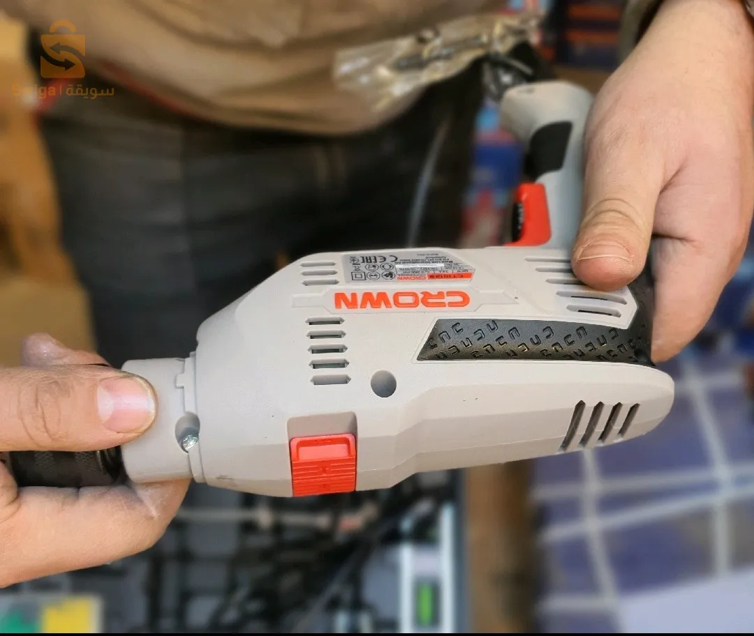 Perceuse crown valise +accessoires 98pcs