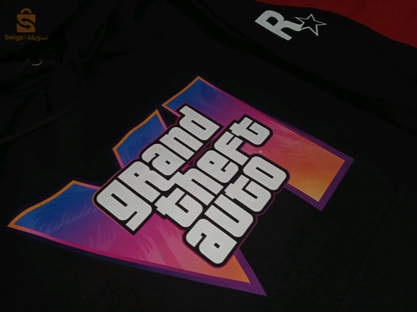 سترة جراند ثيفت أوتو IV باللون الأسود