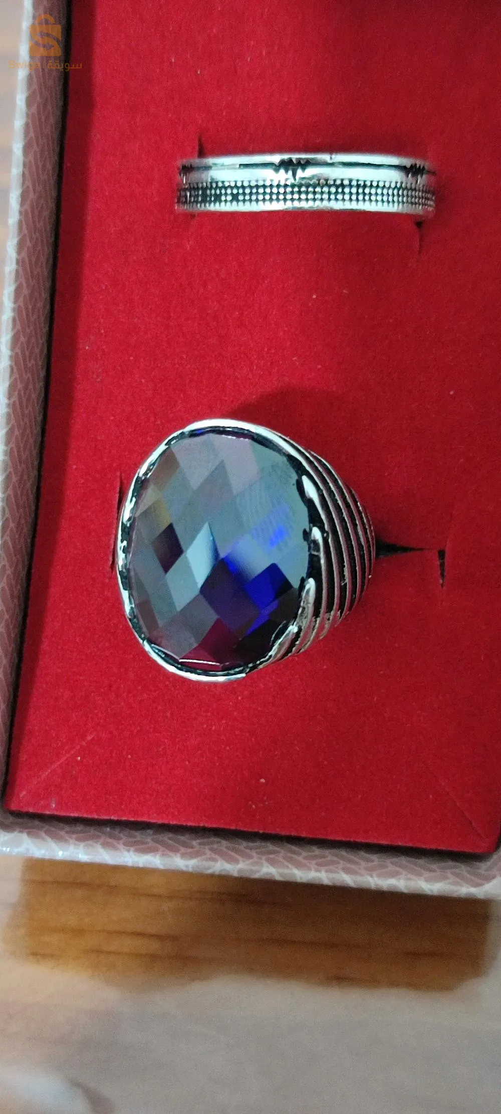 طابلة في طرح موبيليس