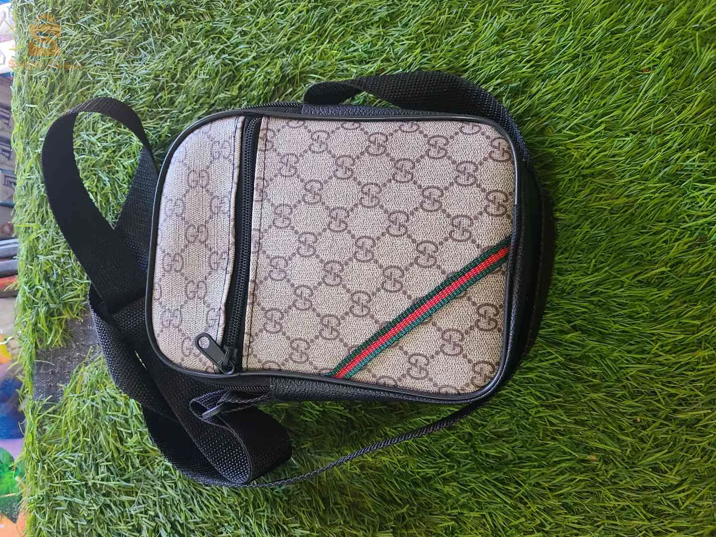 sacoche gucci lv berbery