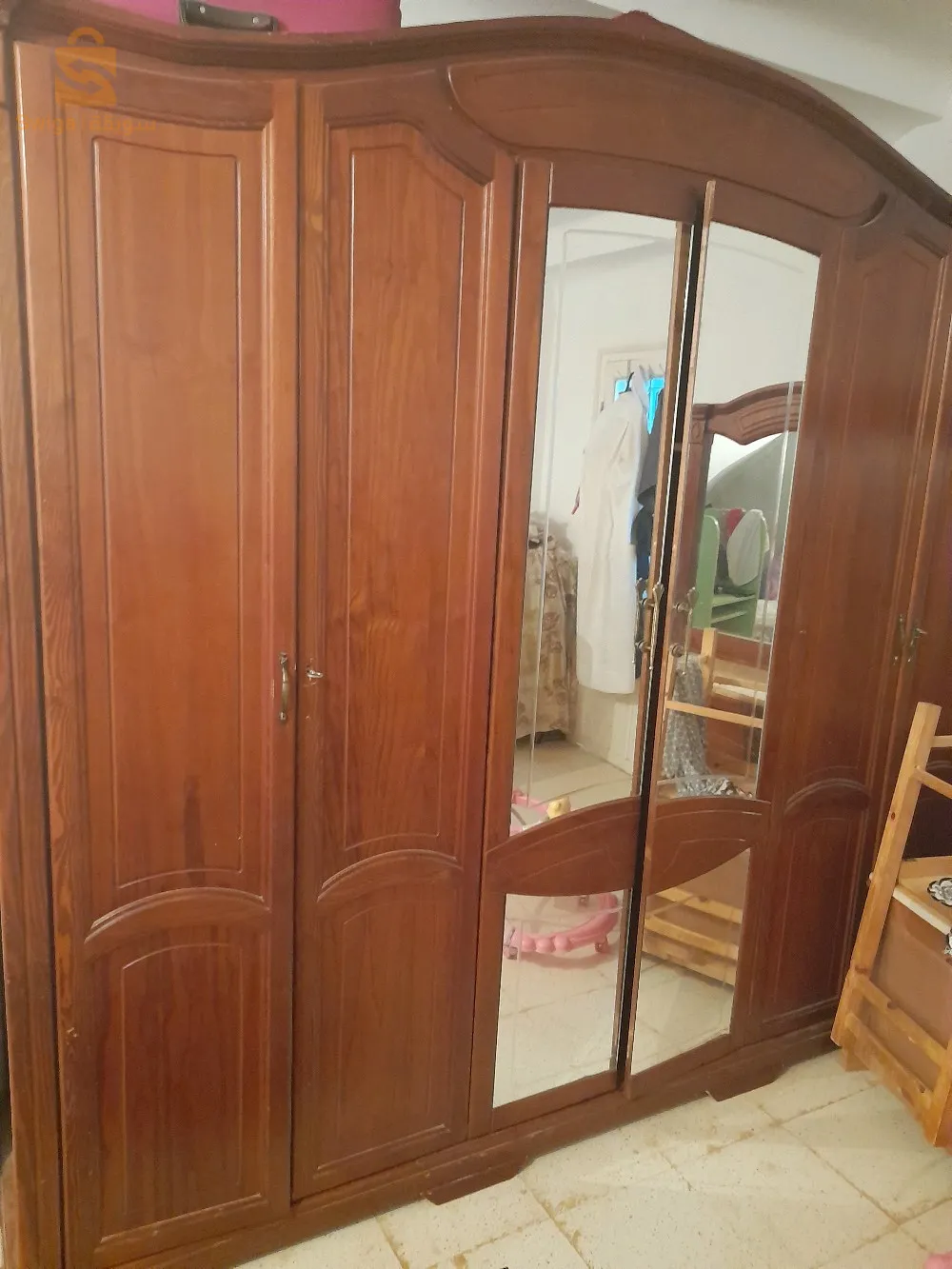 غرفة للبيع في حالة جيدة