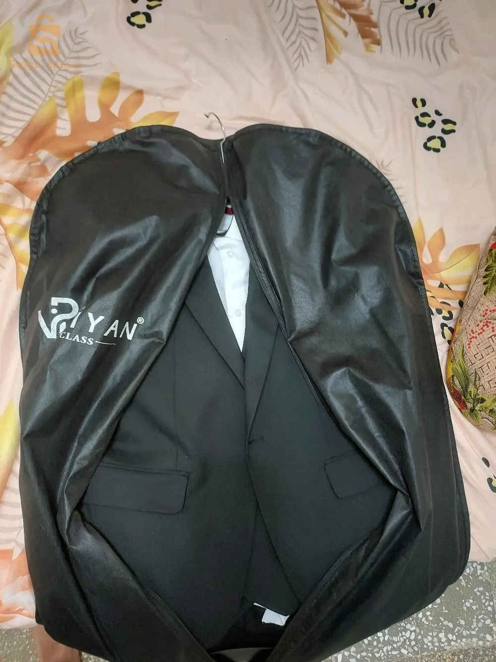 costume mariage noir