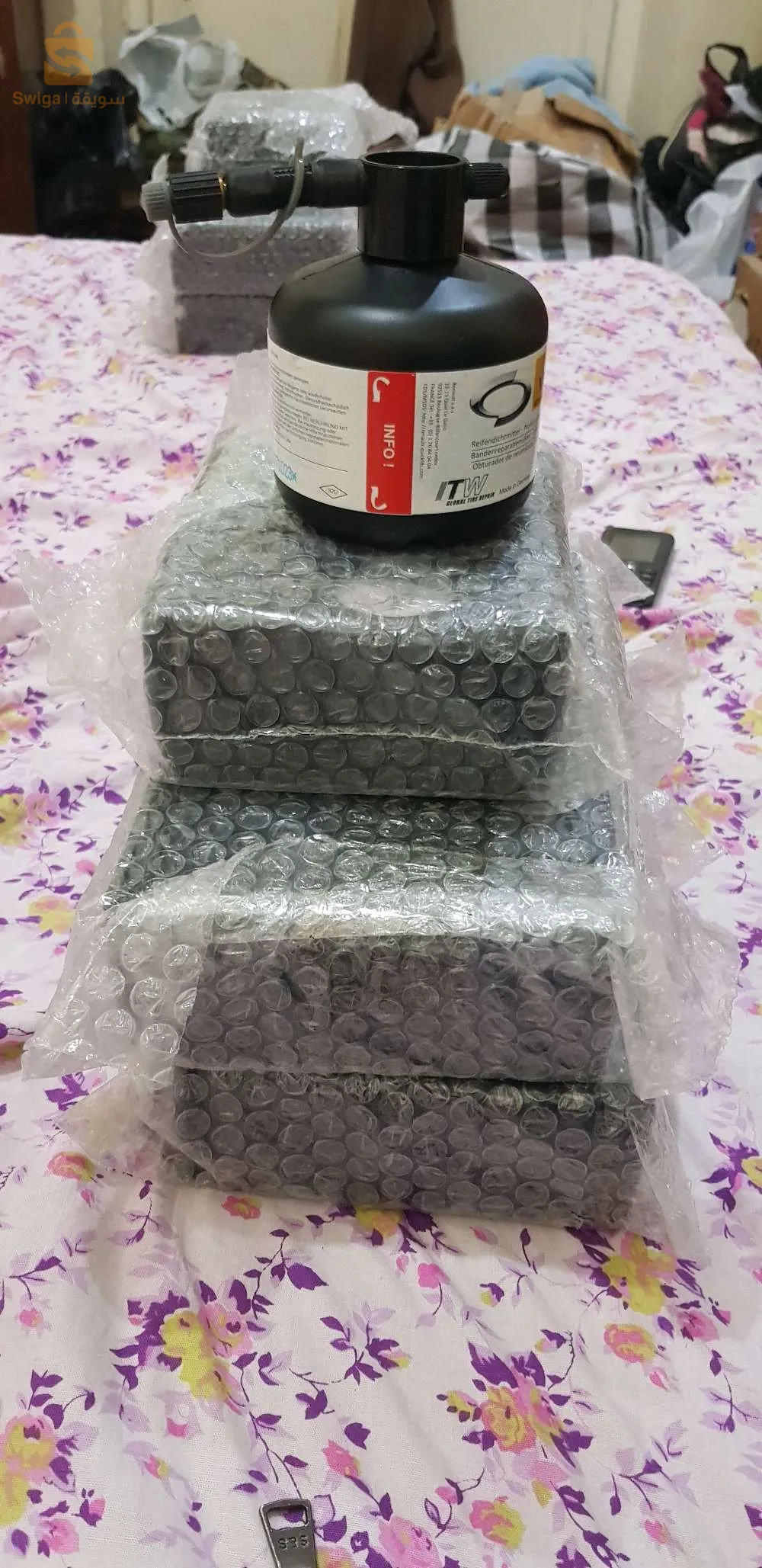 je vends des gonfleur de pneu voiture TERRA_S avec liquide en gros et détaille GERMAINE original