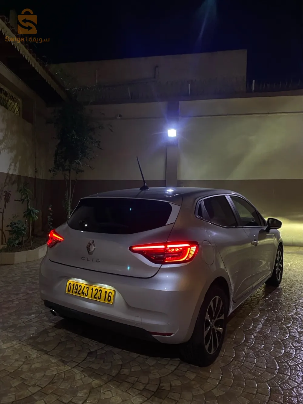 clio 5 zeen 2023