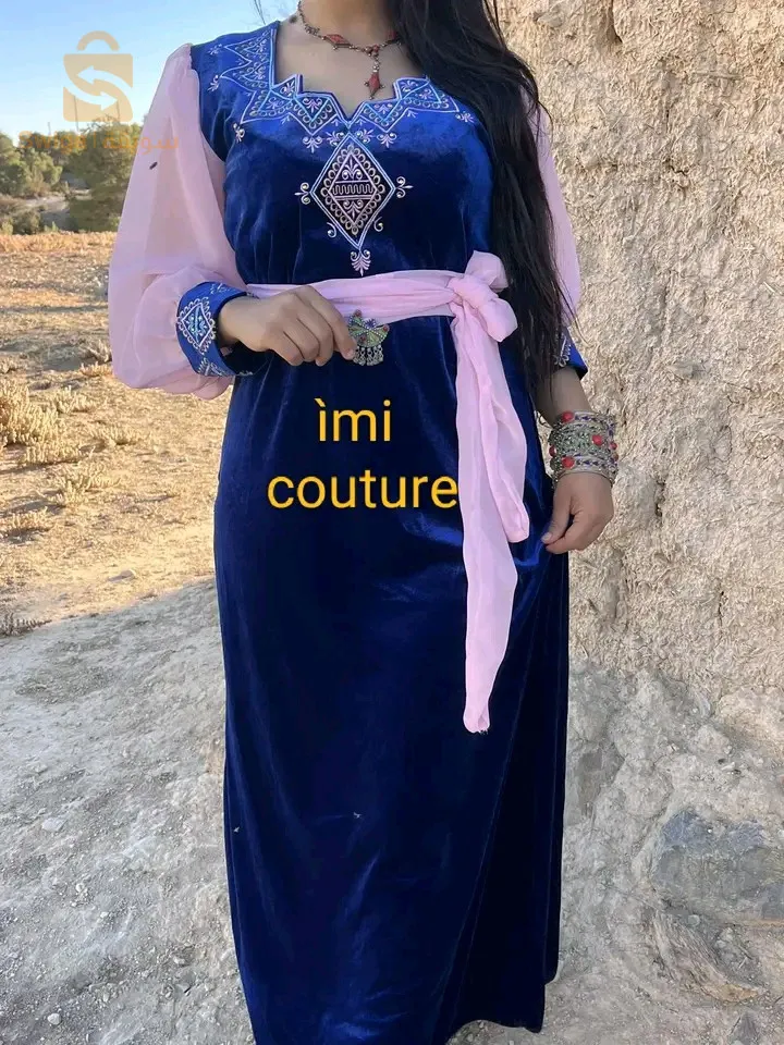 🌸بسم الله.....
🌸غوب قبايل همة وشان❤❤😋تلبسها غير مولات لكلاس💥💥💥لمهيبات ناير وربيع😍💥
🌸قطيفة كاليتي 💥😍😍😍......

💎 les tailles disponible : . L . Xl . Xxl
توصيل متوفر 58wilayas