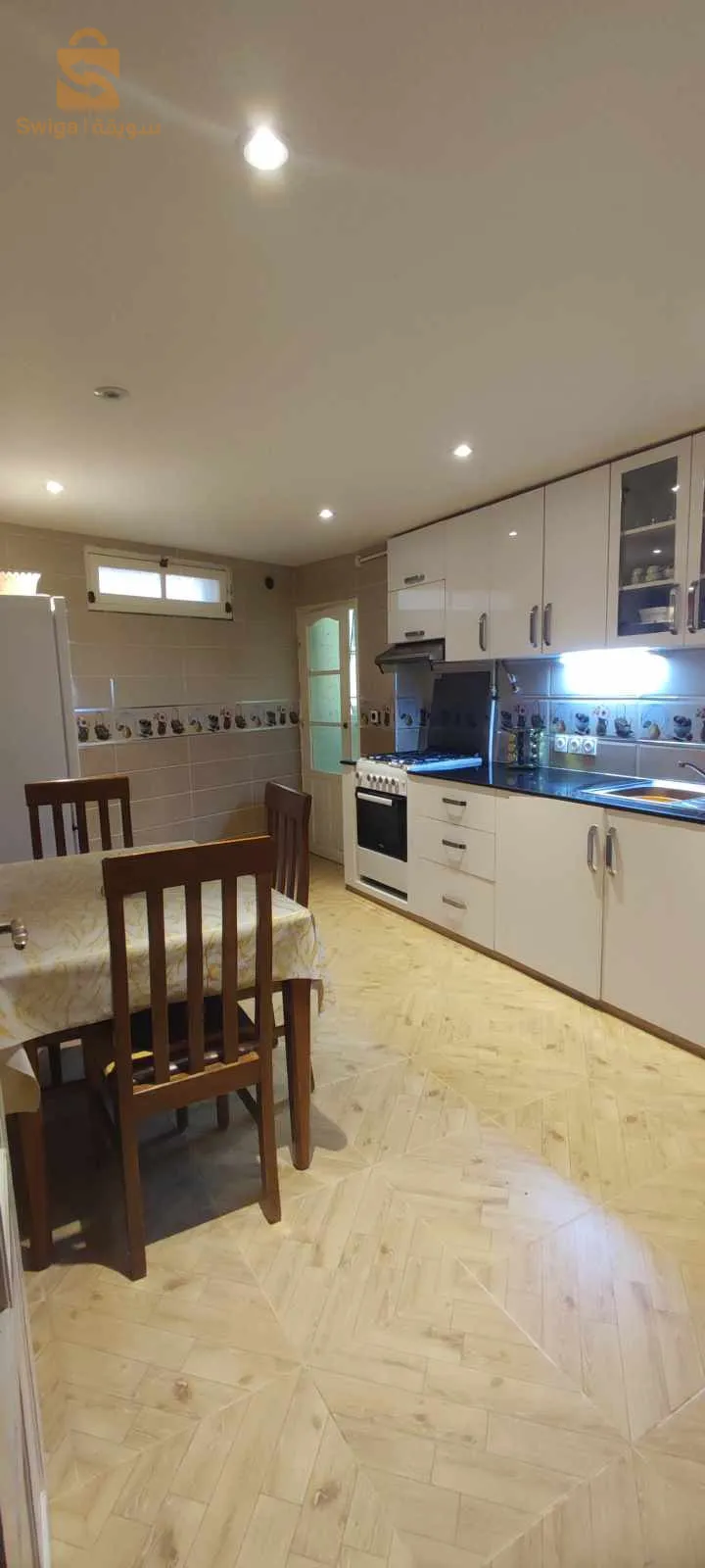 شقة ف4 للبيع دلس بومرداس (المجني)