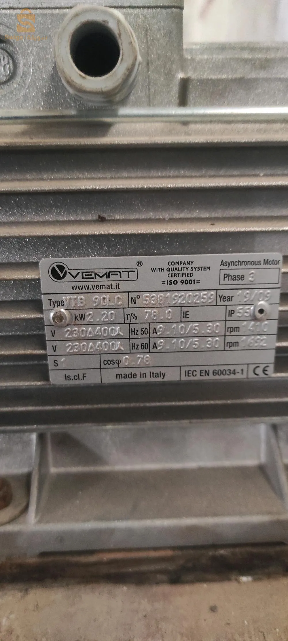 moteur 3 chevaux et variateur2,2 kW