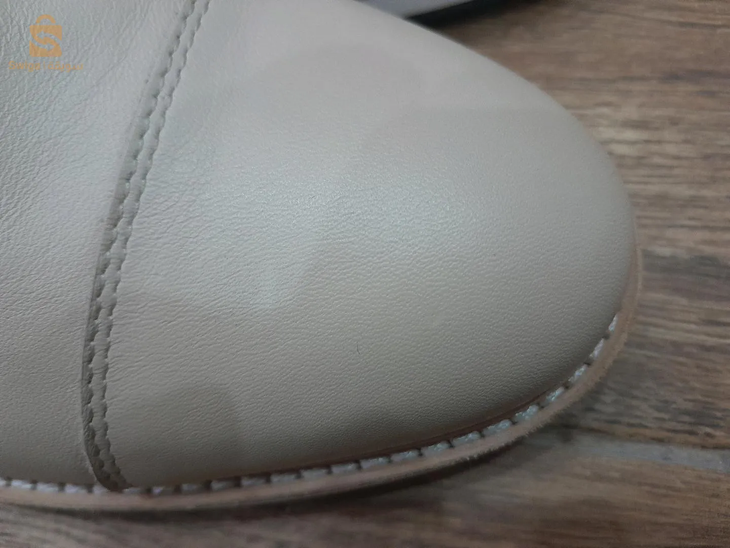 chaussures en cuire  pointure 40