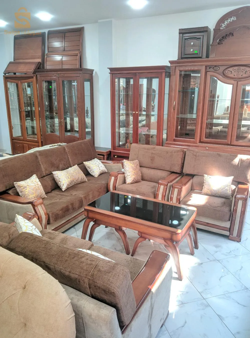 بيع اثاث منزلي ذو جودة عالية وجمالية في صنع