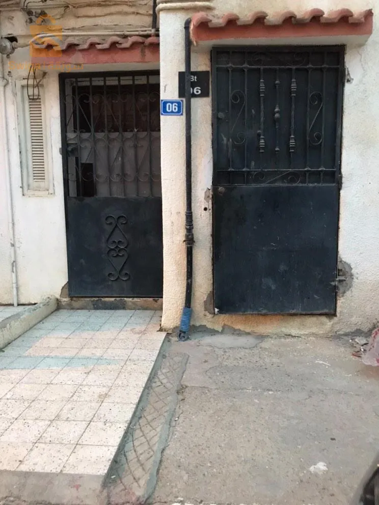 الجزائر