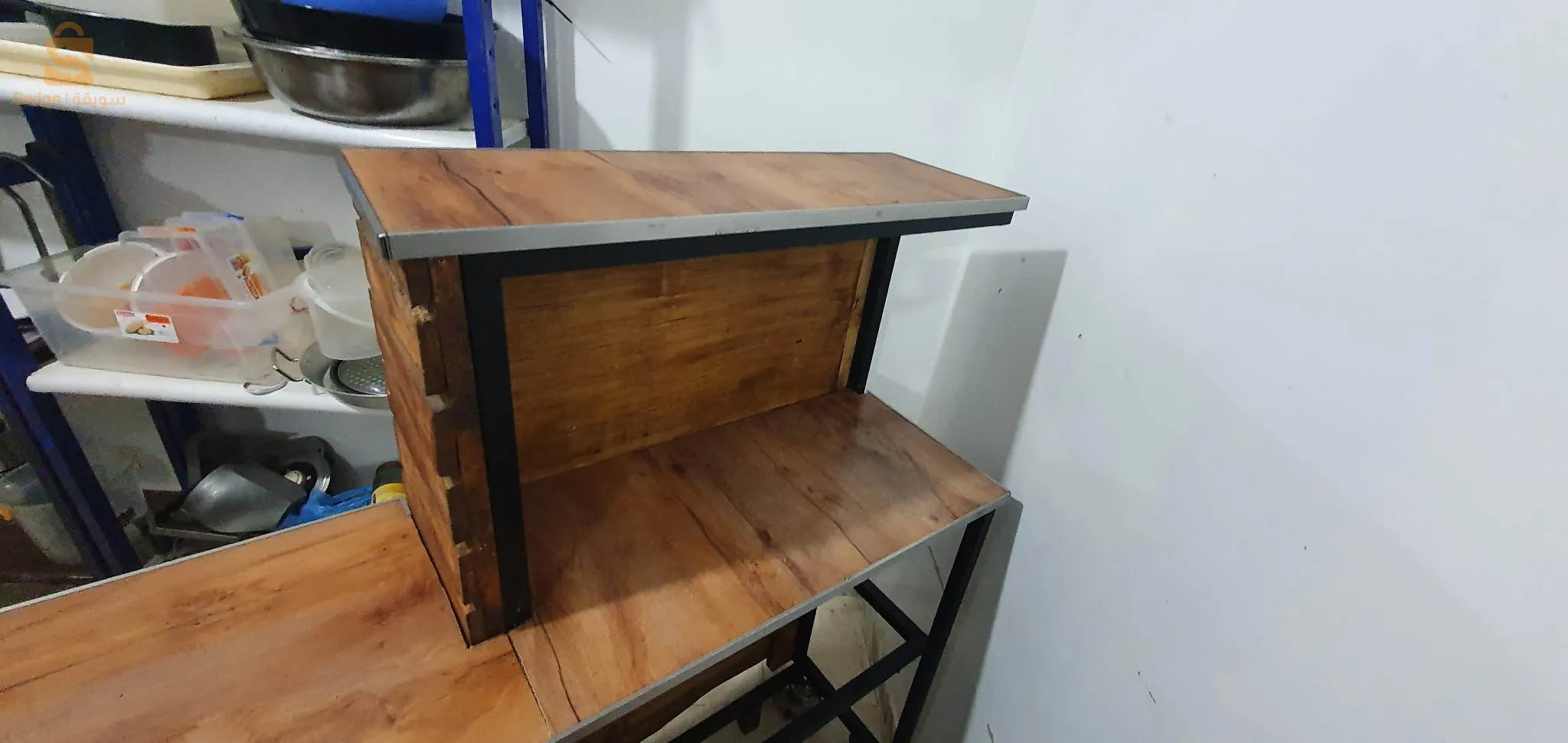 Comptoir Structure en bois+ table (3 structure interchangeables+ table longue+3 banc)