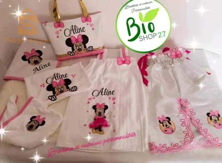 🎊 broderie et cadeaux personnalisés 🎊🎊🎊
        🌸🄾🄵🄵🅁🄴 🅂🄿🄴🄲🄸🄰🄻 هدية التخرج🌸
عندك حبيبة عزيزة عليك 🥰 حابة  تهديلها cadeau للتخرج    نجاح في دراسة....🎁
تحوسي  حاجة spécial😍مبروك نجاحات و التخرج 🎁 
🍃bio shop 27تدلكم ب des box cadeaux spécial￼ 𝚙𝚘𝚞𝚛 𝚕𝚞𝚒 🧔🏻 et  𝚙𝚘𝚞𝚛 𝚎𝚕𝚕𝚎 👩🏻‍🦰
Chaque box model speciale personaliser 
Profitez et passez vos commandes par message privé ✉️ 😍