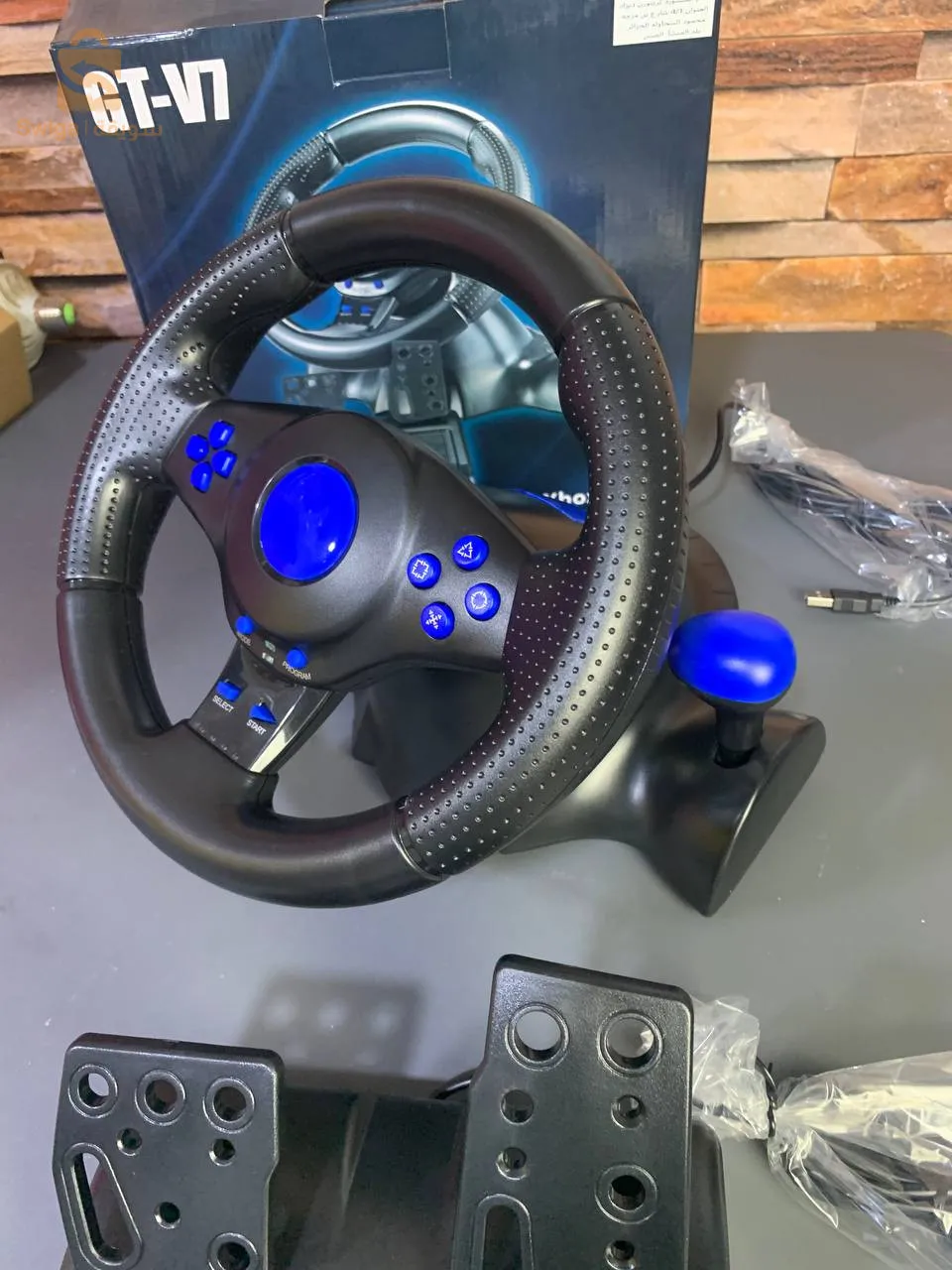 فولون لمحاكاة الألعاب السيارات و الشاحنات GT-V7