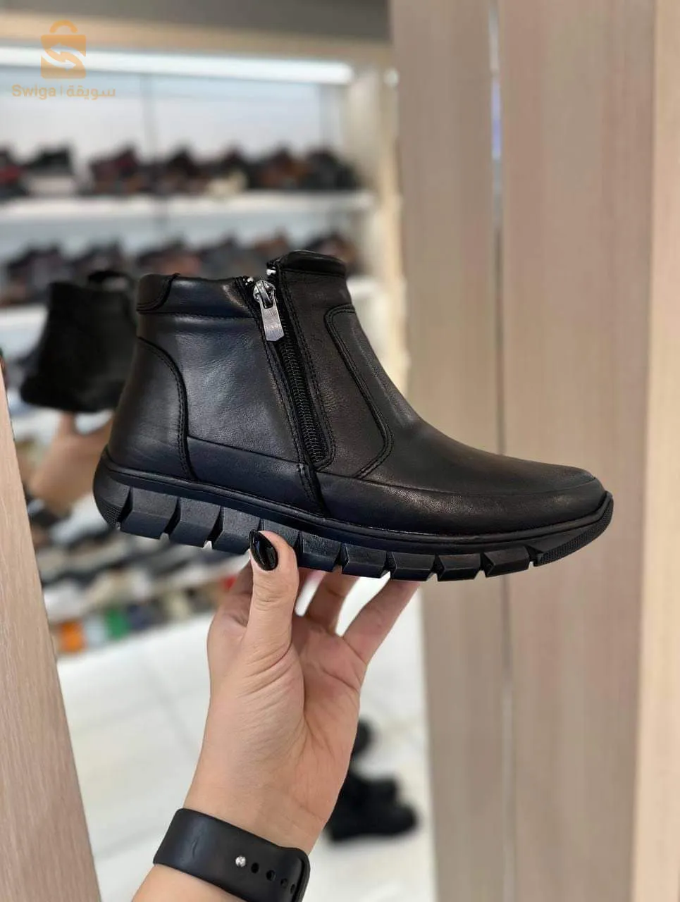 منتجات إسبانية جلد حقيقي