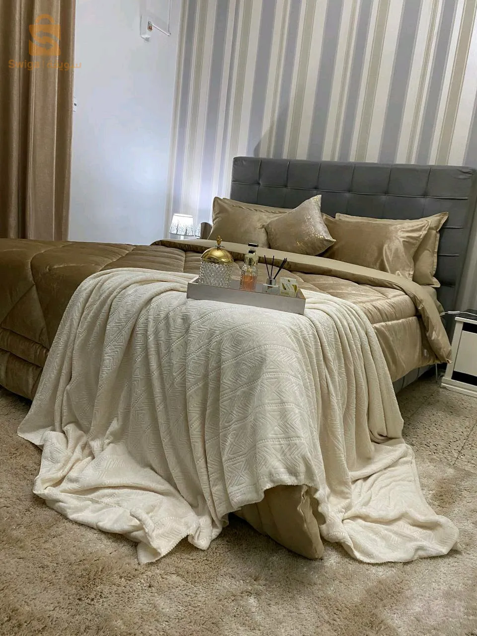 لحاف مزدوج و غطاء 7 قطع / couette couvre lit deux places 7 pieces