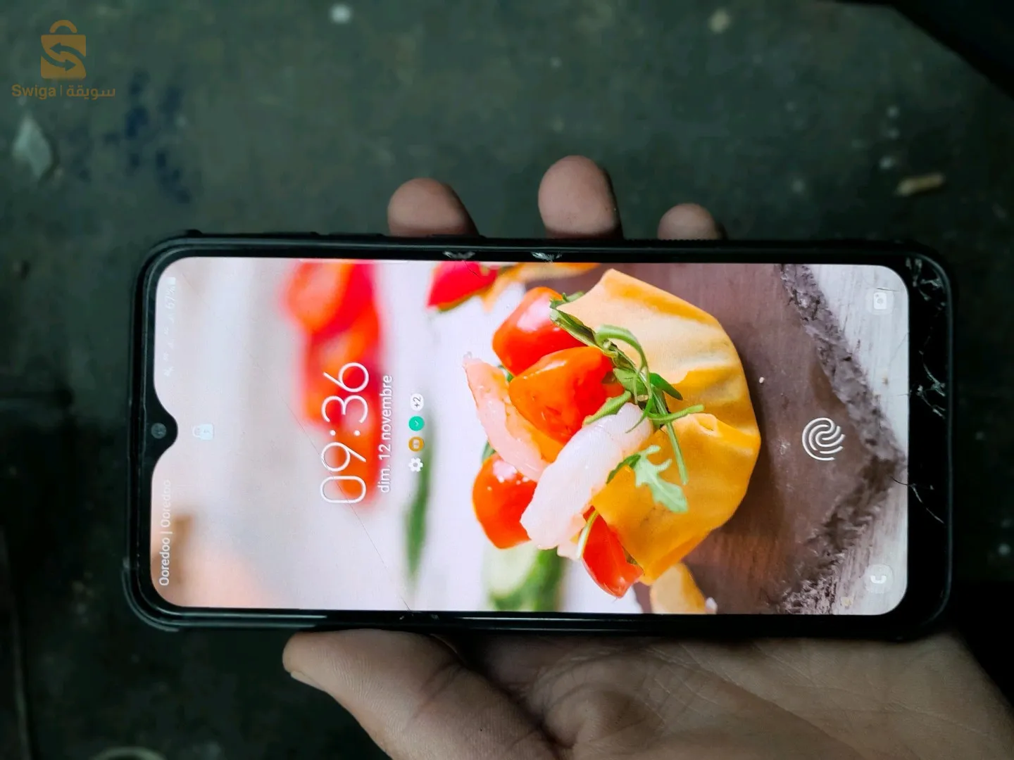 سامسونج a50s نضيف فيه زجاجة مكسرة شوي برك 
0553158198