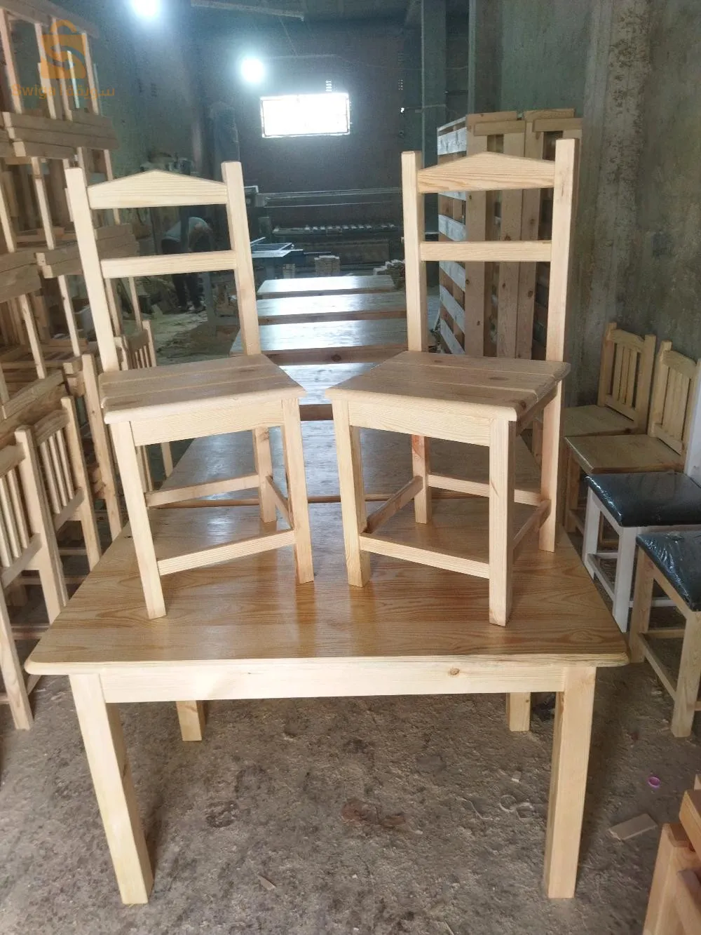 طولات و كراسي المطبخ