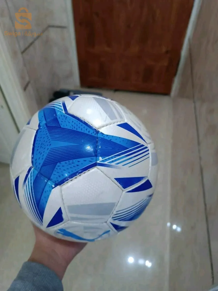 كرة قدم puma مستعملة بحالة جيدة قوية