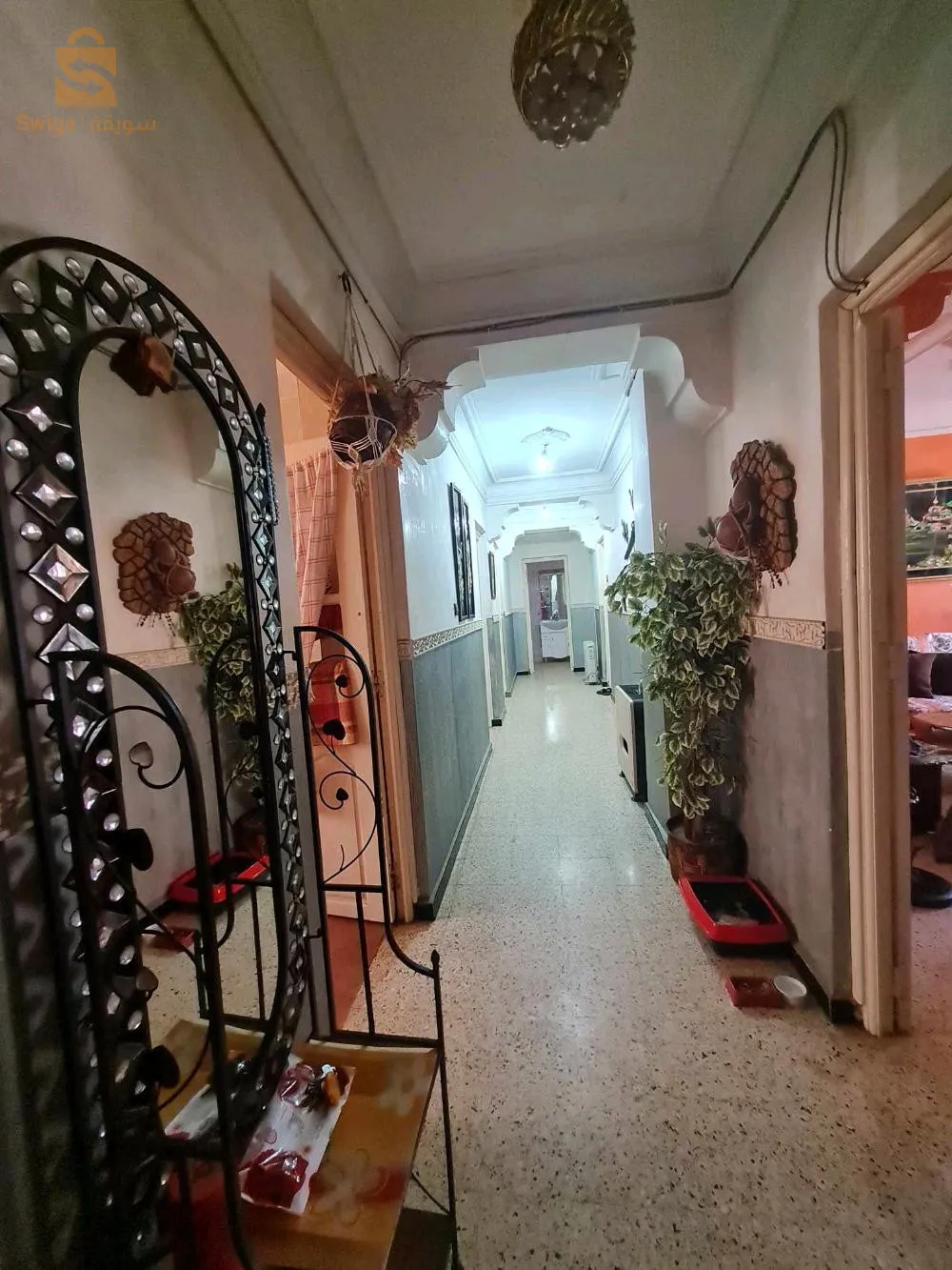 شقة للبيع في مدينة عنابة حي هادئ و قريب من كل المرافق الحيوية