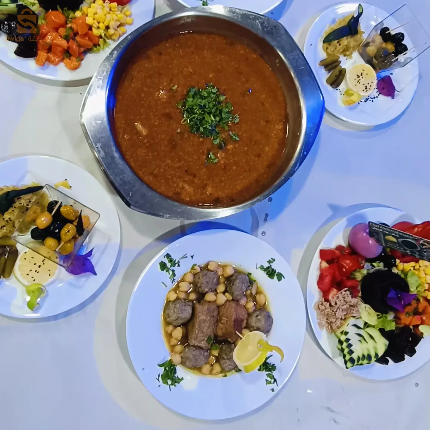 طباخ اعراس و مناسبات والافراح في خدمتكم 0781642670