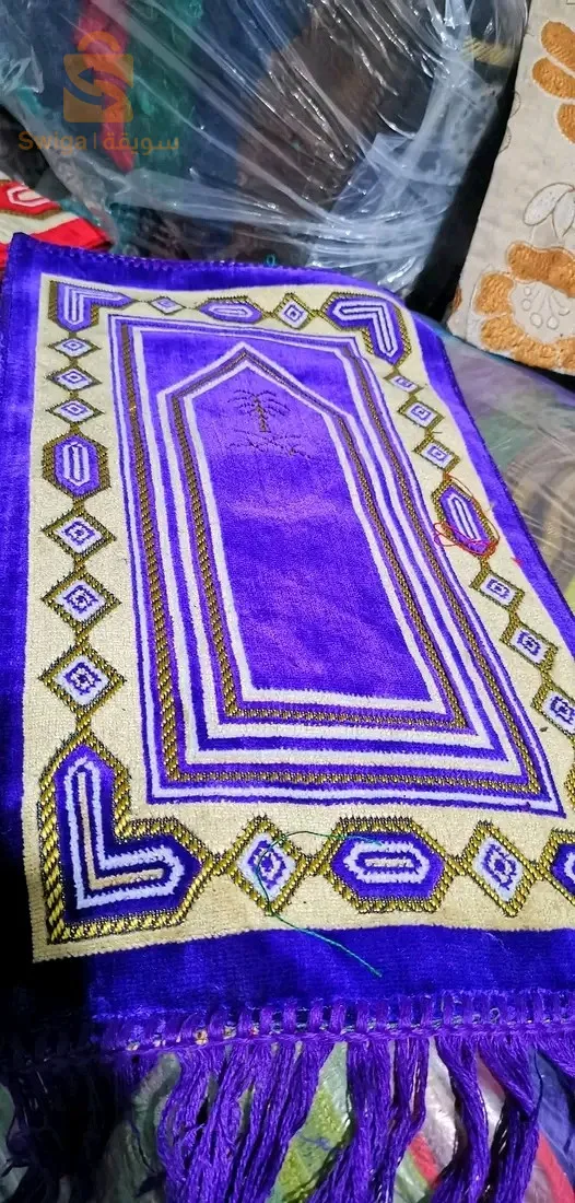 سجادة اولاد 
سجادة تركية 
مسند الضهر 
البيع بالجملة فقط
