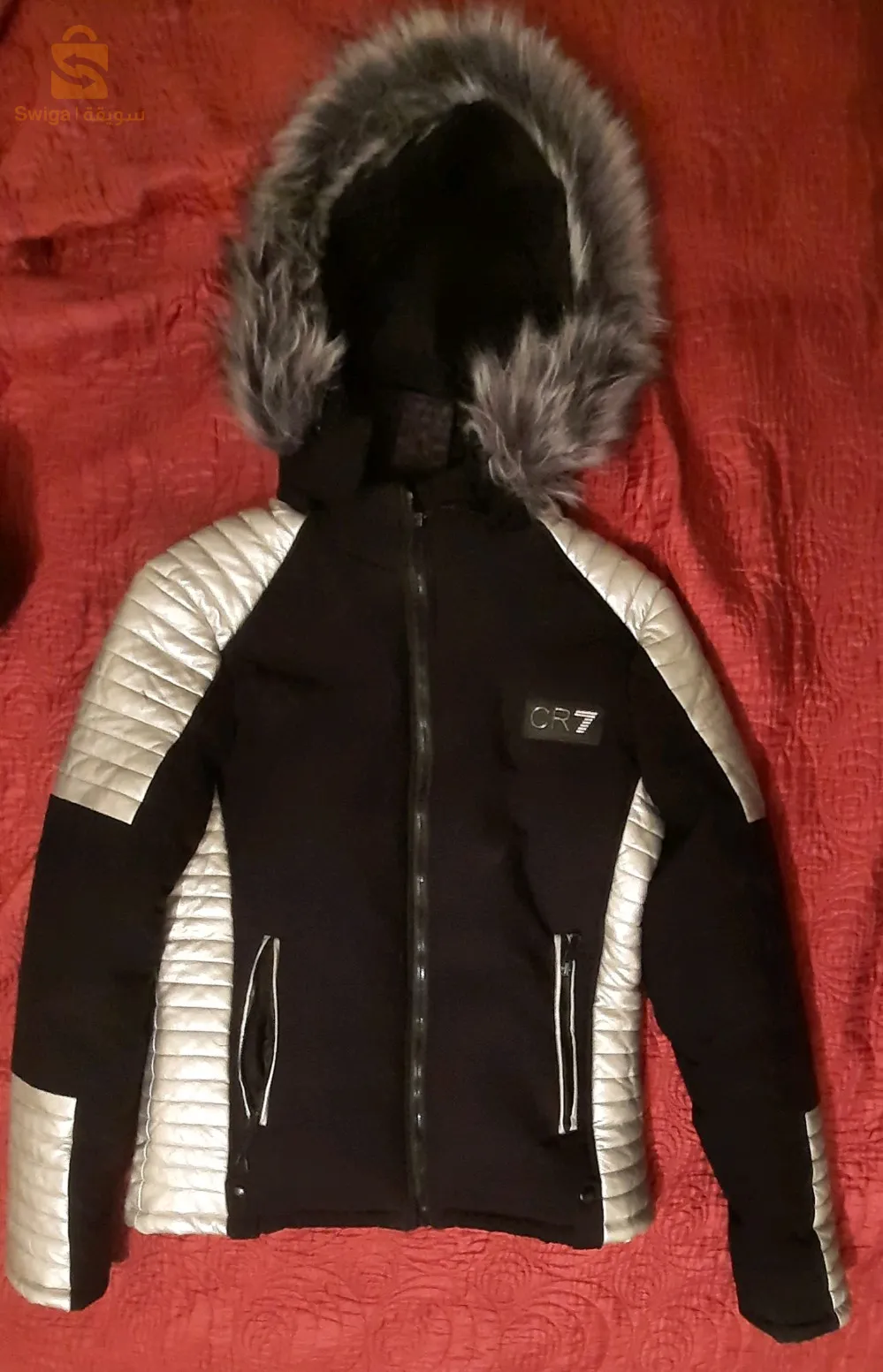 CR7 parka  
parka EA7