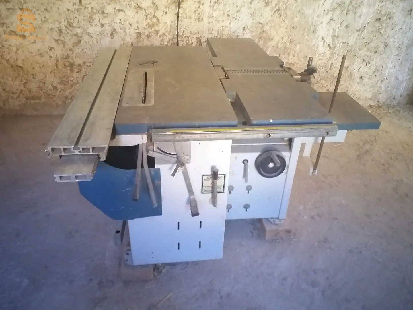 combinie310رقم الهاتف 0672033703