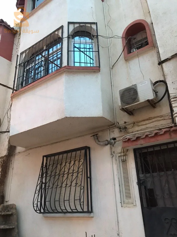 الجزائر