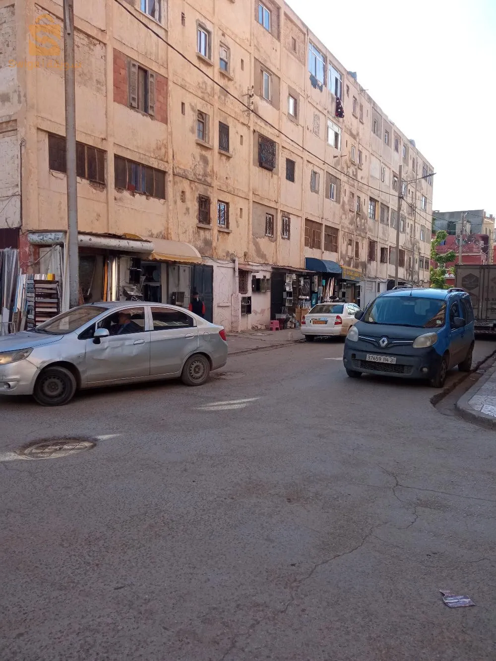 الحمري طريق الفيونص