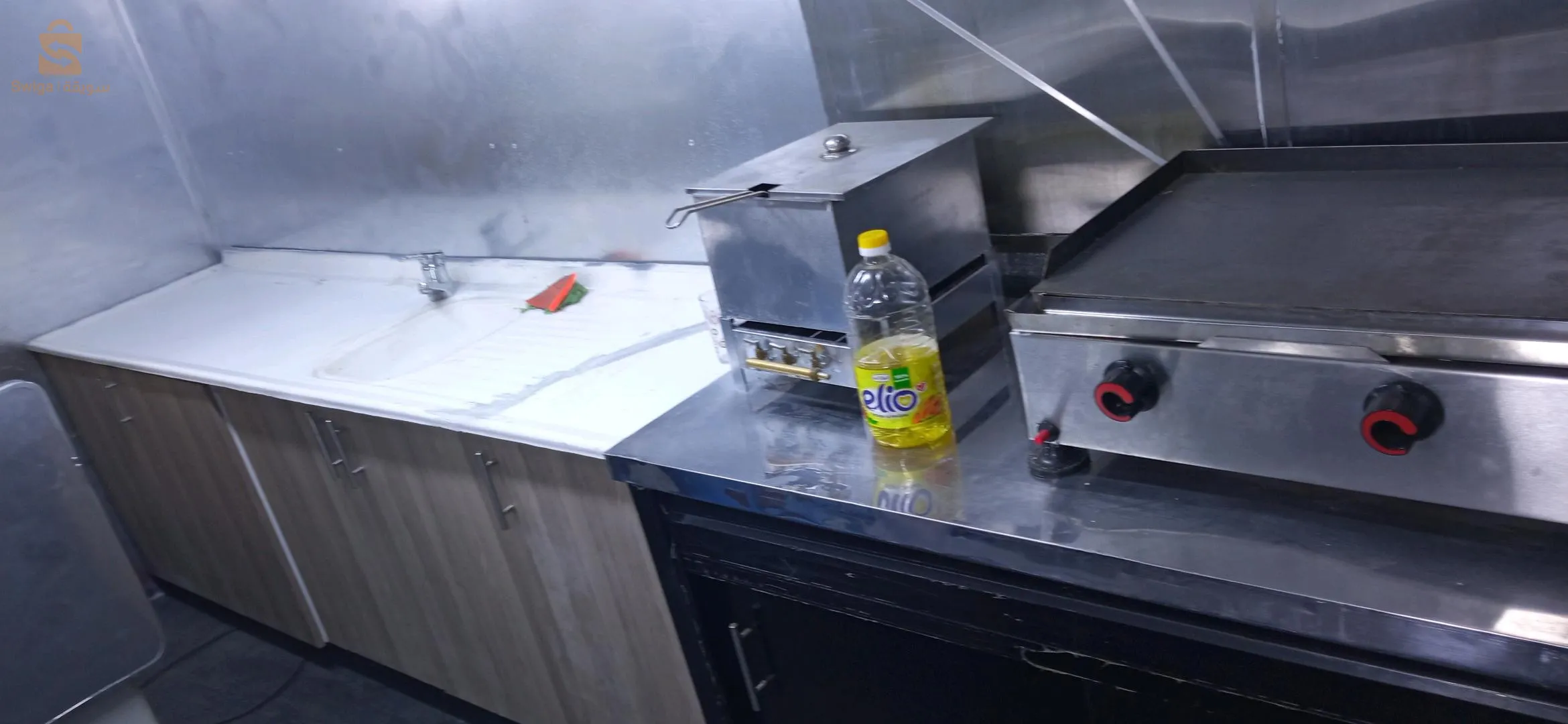 مطعم متنقل متور افيكو لكرط قريز مطعم متنقل منهاراك خدم نبيع ولانبرز رقم الهاتف 0676278948