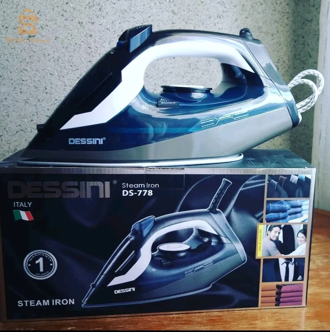 مكواة ملابس