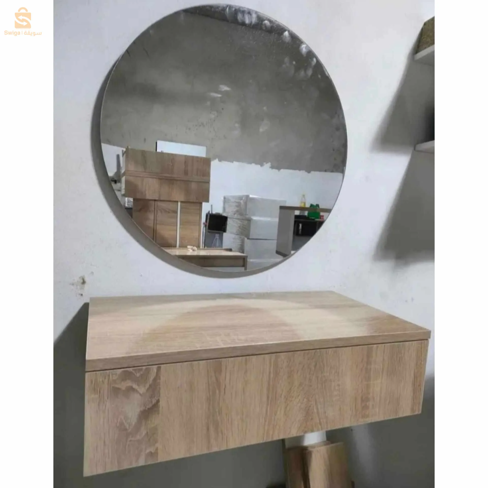 ديكورا و طاولات تلفاز