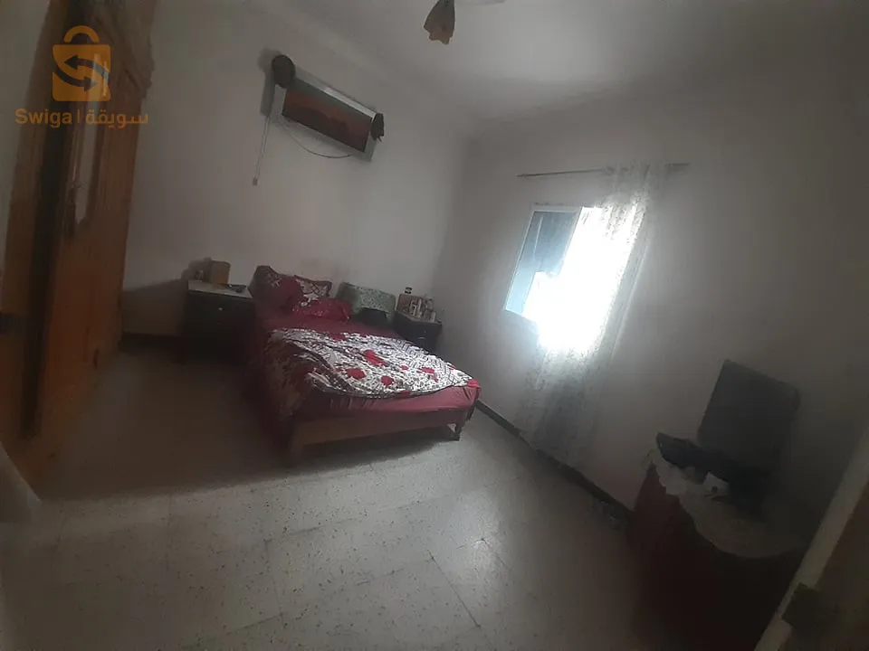 منزل مساحته 140م للبيع بناية جديدة