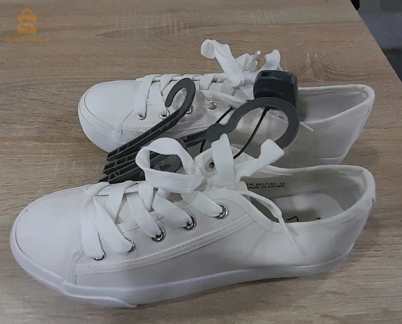 claquette et sandale