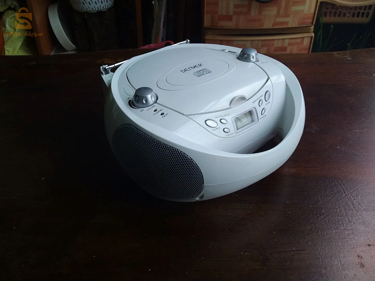 poste portable radio cd usb mp3 DENVER marche avec 9volt